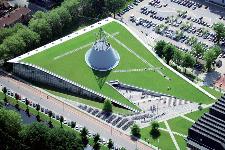 Delft Teknoloji Üniversitesi (TU Delft) kampüsünden görsel 4