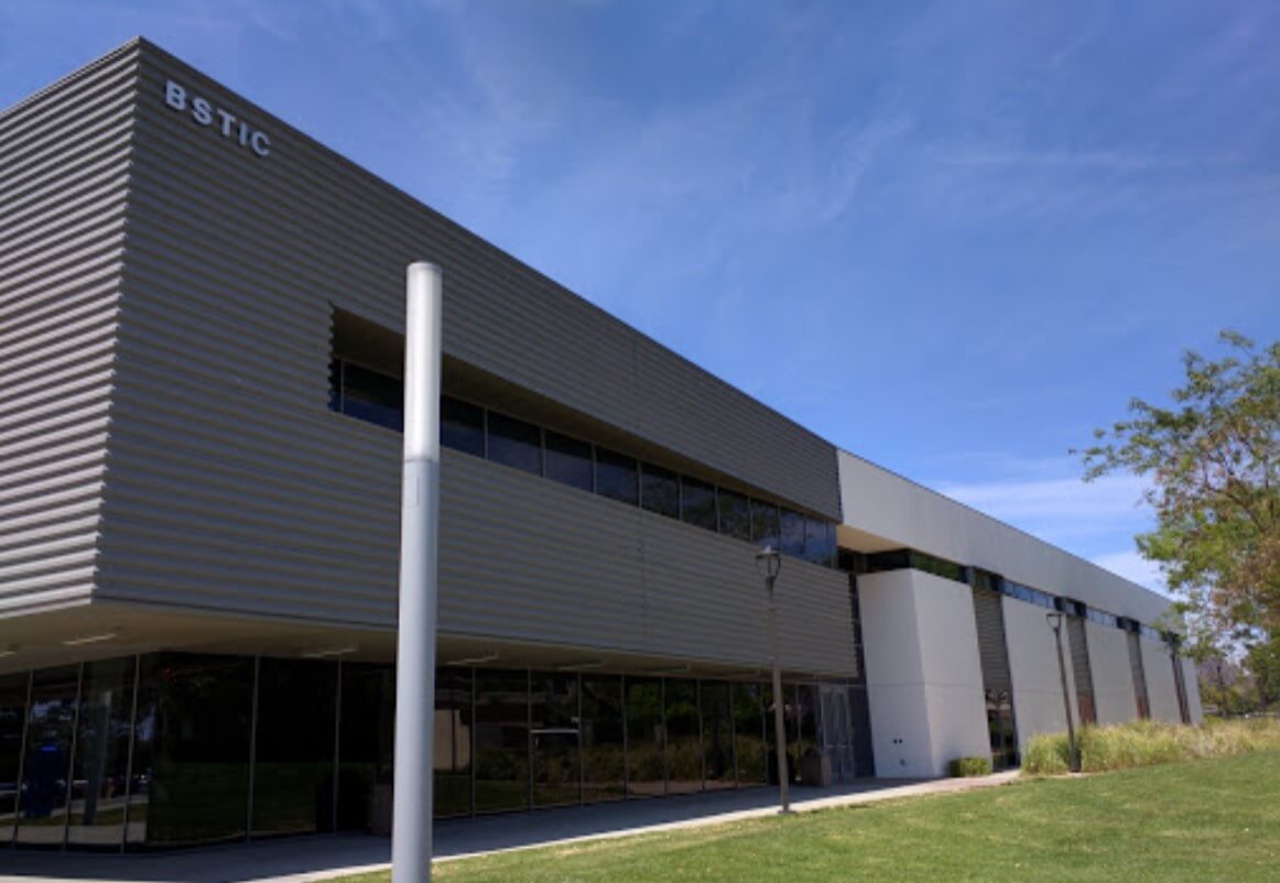 Irvine Valley College kampüsünden görsel 4