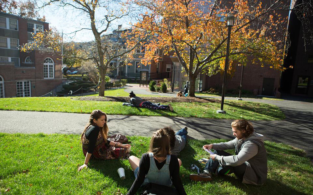 Lesley University kampüsünden görsel 4