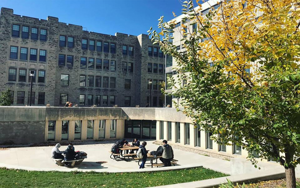 Navitas - University of Manitoba kampüsünden görsel 4