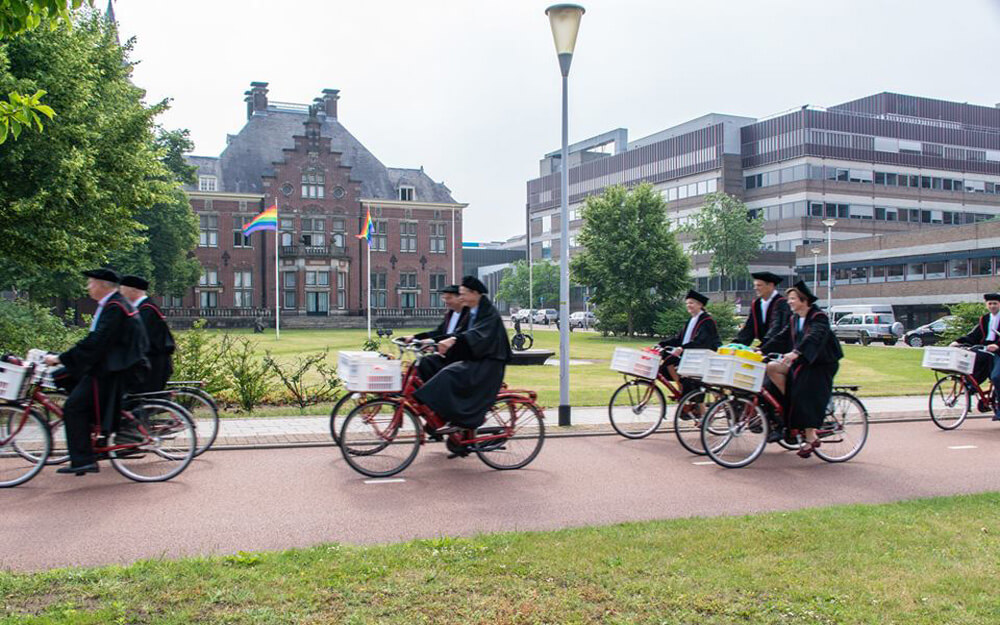 Radboud Üniversitesi Nijmegen kampüsünden görsel 2