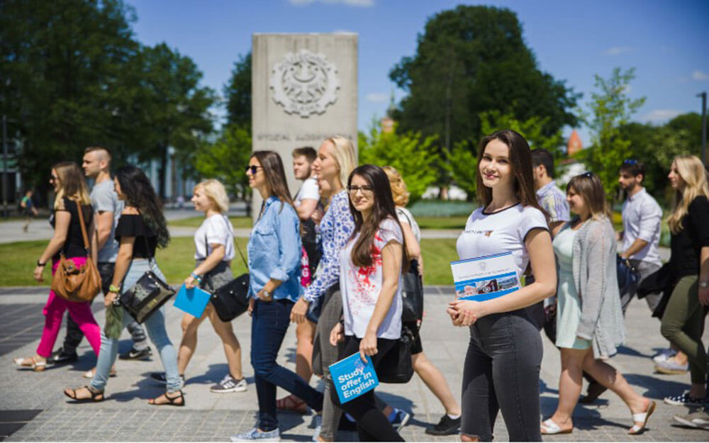 Silesian University of Technology kampüsünden görsel 2