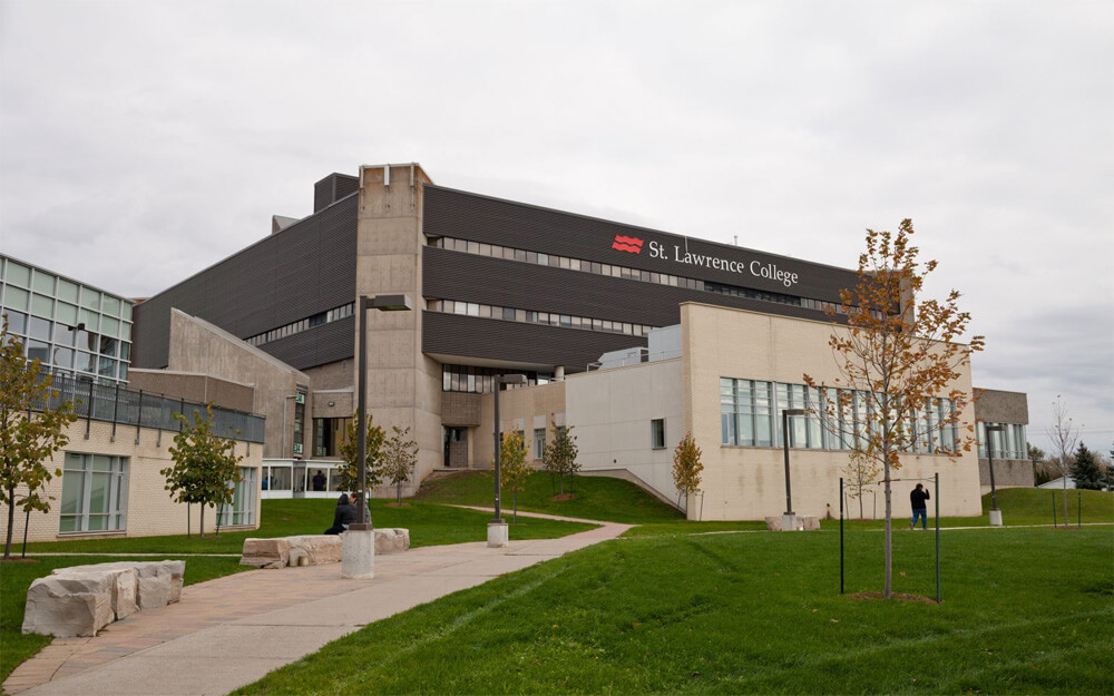 St. Lawrence College kampüsünden görsel 1