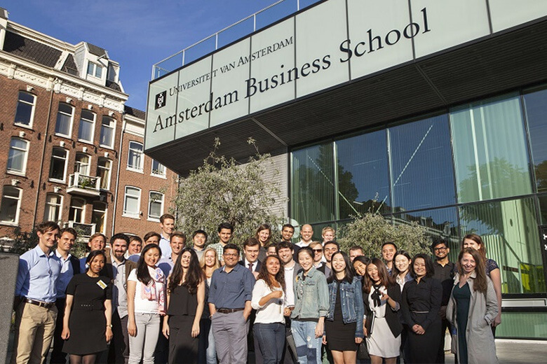 Amsterdam Üniversitesi (UvA) kampüsünden görsel 3