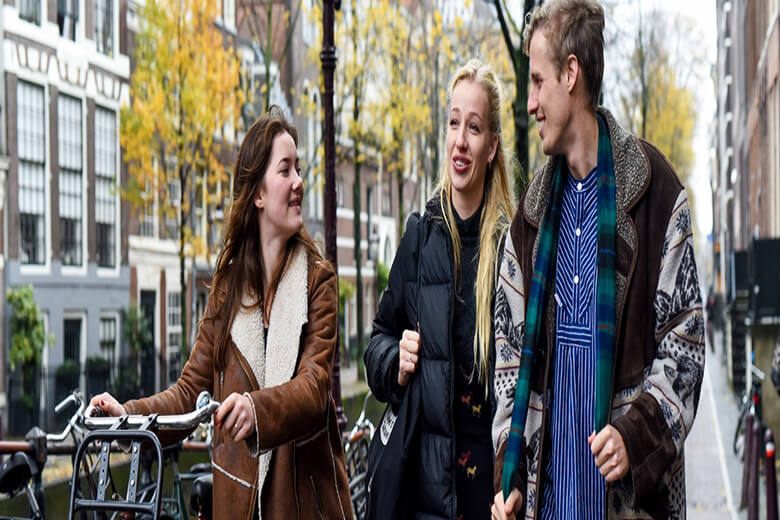 Amsterdam Üniversitesi (UvA) kampüsünden görsel 4