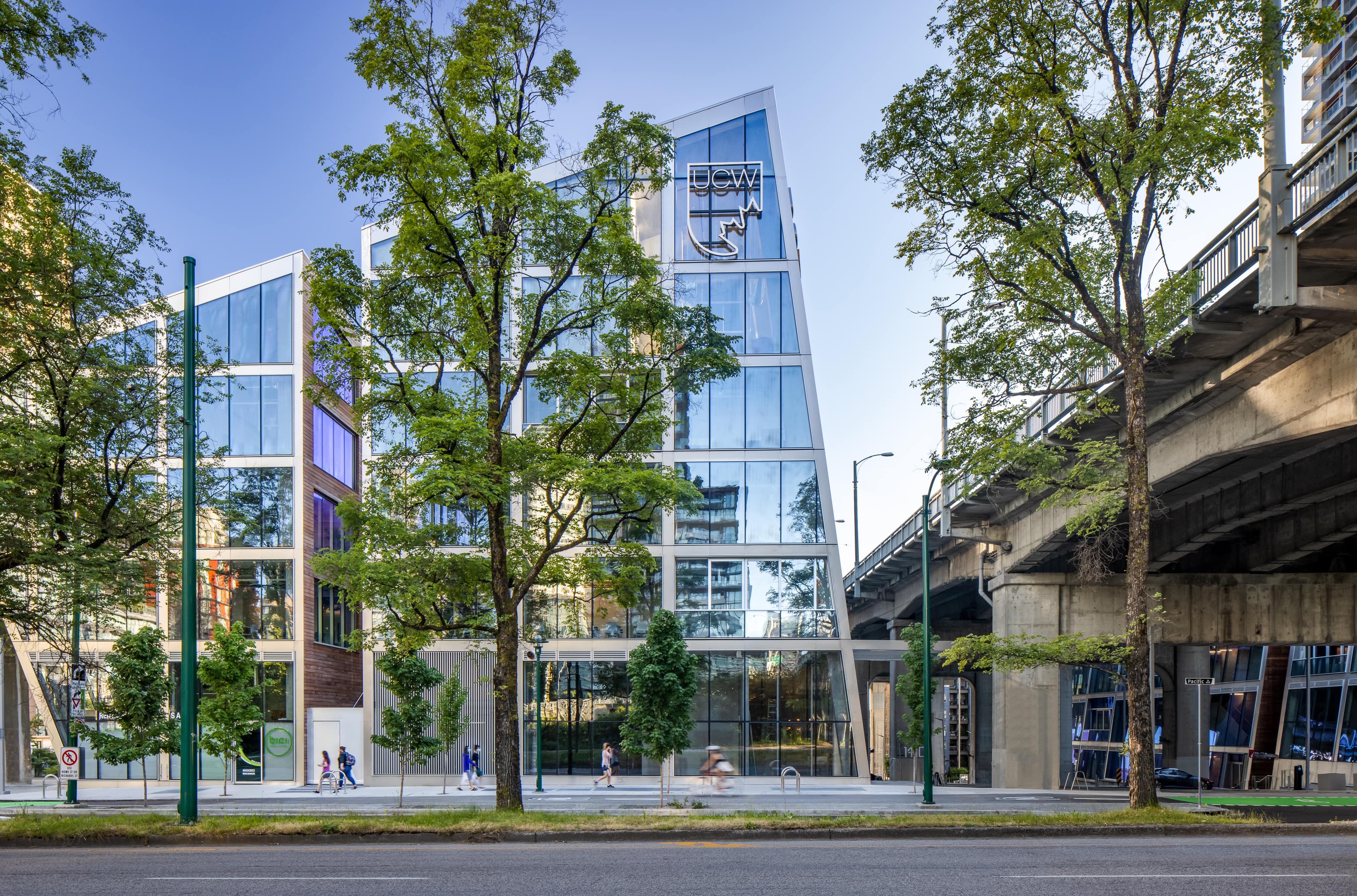University Canada West kampüsünden görsel 2
