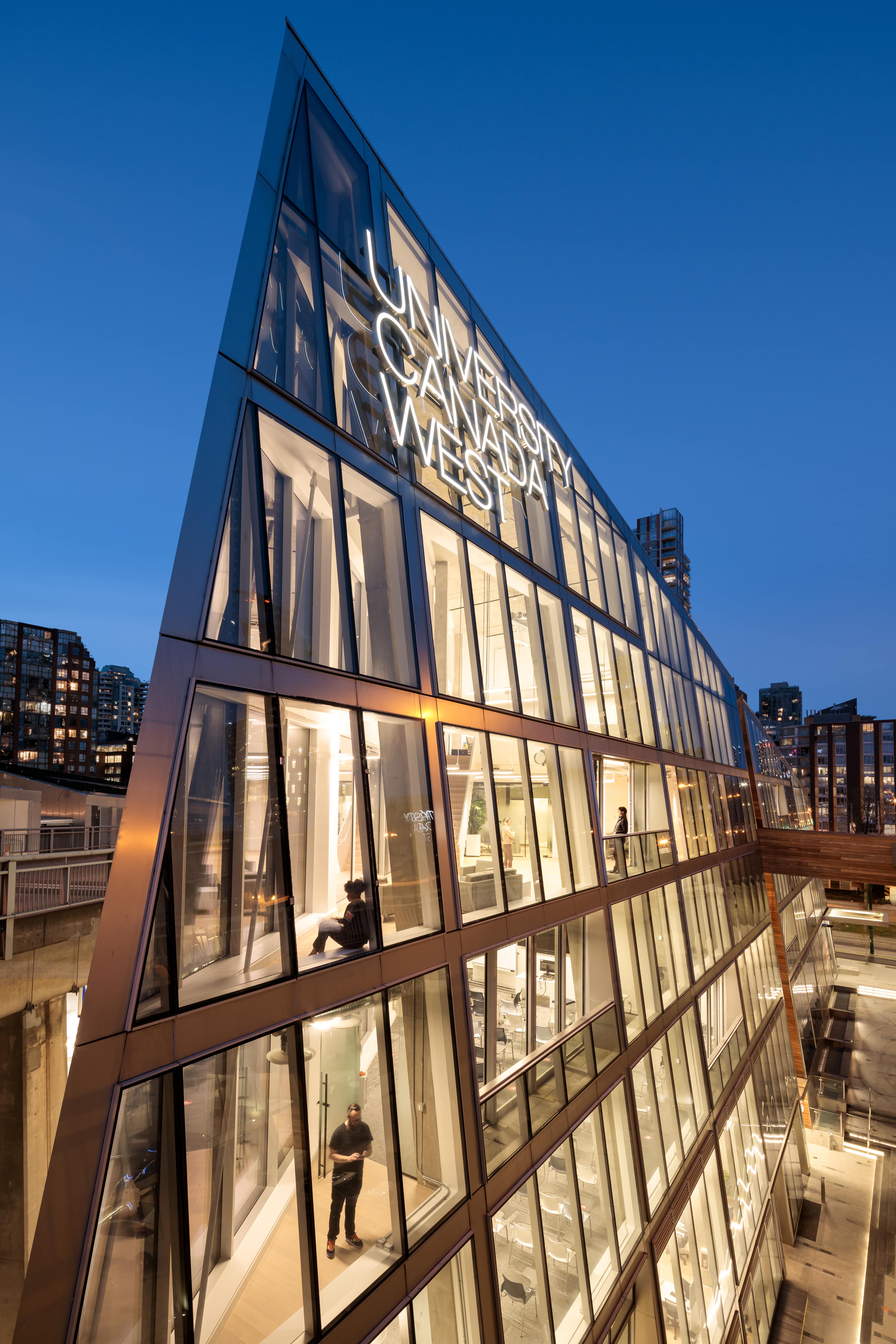 University Canada West kampüsünden görsel 1
