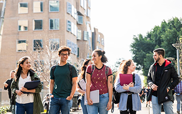 Almanya'da Lise: Geleceğiniz İçin Güvenli Bir Adım