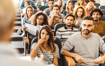 Fransa'da Lise Eğitimi: Eğitim ve Gelecek İçin Bir Adım