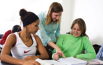 Amerika'da Dil Okuluna Gitmek