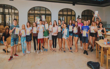 AVUSTRALYA DA DIL EGITIMI