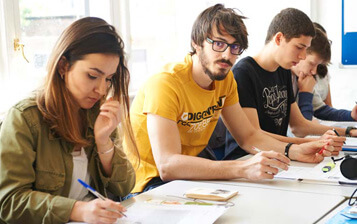 İngiltere Dil Okulu Fiyatları