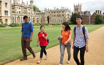 İngiltere'de Dil Eğitimi Fiyatları