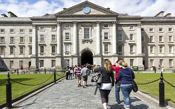 İrlanda'da Üniversite Okumak İçin Gerekenler