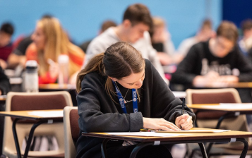 AP Özel Ders ve Sınav Hazırlık Kursları - 2026 Sınav Tarihleri ve Ücretleri