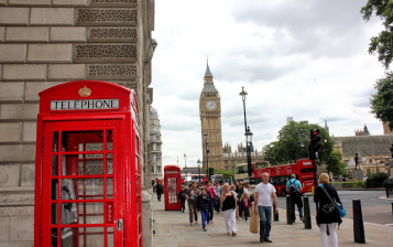 İngiltere’de Mezuniyet Sonrası Çalışma İzni Kısalıyor: 24 Ay’dan 18 Aya