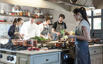 Yurtdışında Turizm-Aşçılık Eğitimleri