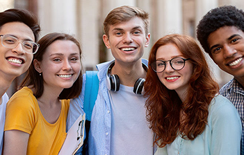 Yurtdışında Üniversite Başvurusu: Academix ile Adım Adım Rehber