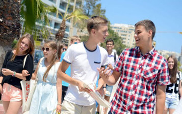 YURTDIŞI DİL OKULU