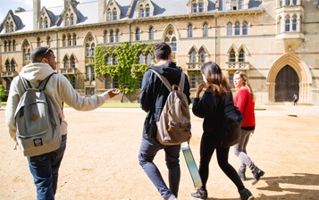 Yurtdışında Dil Egitimi- Dil Okulu - Yaz Okulu - Dil Kursu