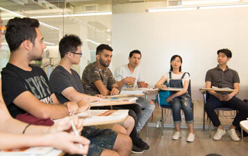  Yurtdışında Eğitim Almanız için 11 Sebep