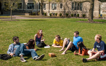 Yurtdışında Üniversite Okumanın Avantajları